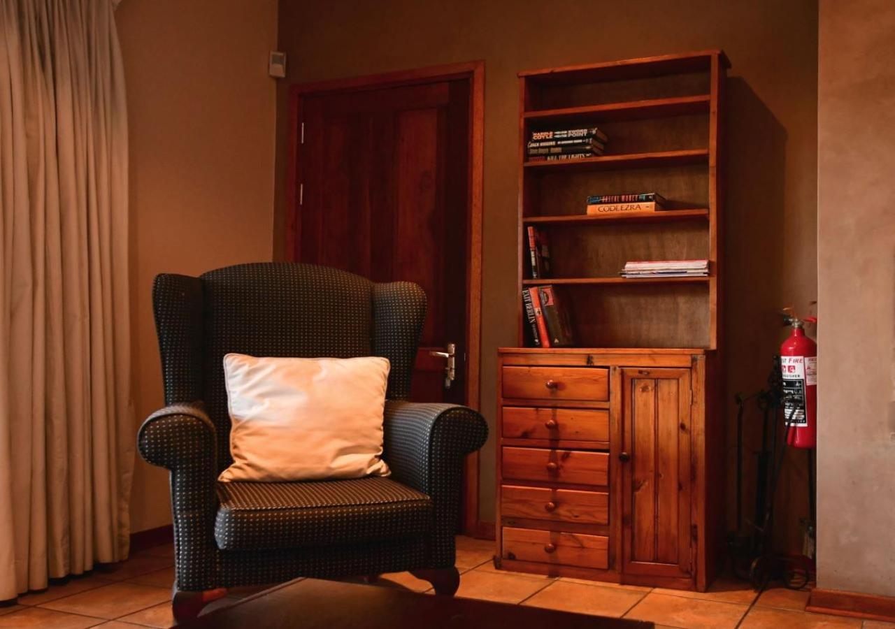 The Clarens Place Bagian luar foto