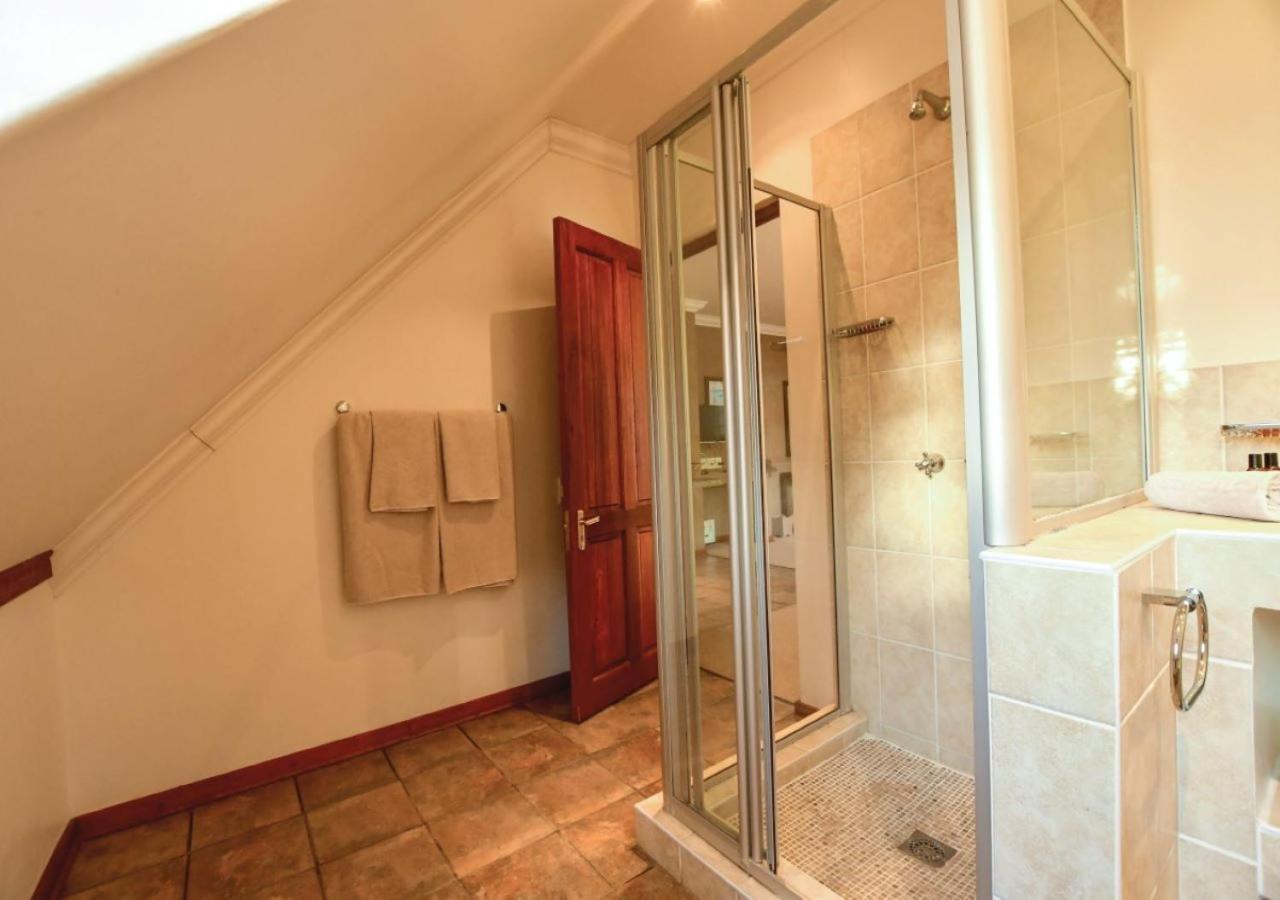The Clarens Place Bagian luar foto